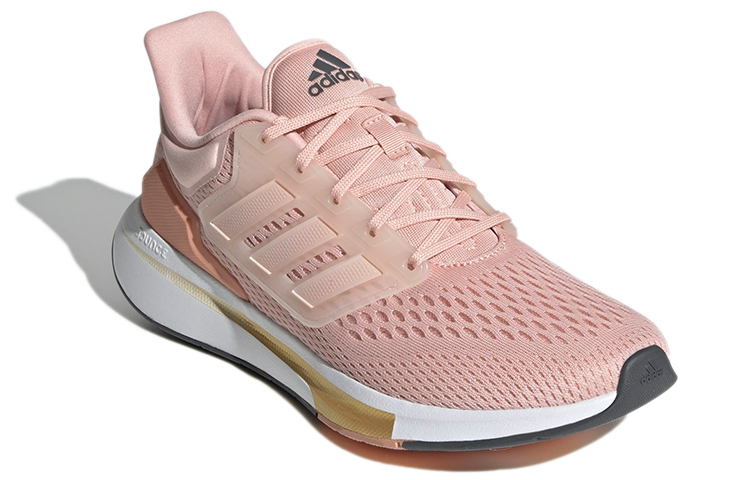 Lookbook adidas EQ21 Run 輕便透氣休閒跑步鞋 女款 粉色