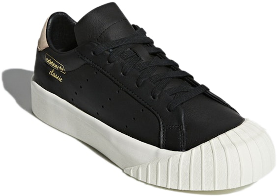 (W) 아디다스 에브린 "코어 블랙" (adidas Everyn "Core Black") CQ2003 Lookbook (W) 아디다스 에브린 "코어 블랙" (adidas Everyn "Core Black") CQ2003