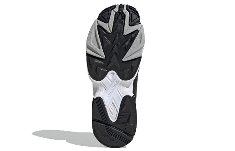 Purchase (W) adidas Falcon 'Hitam Putih Perak' FV9033