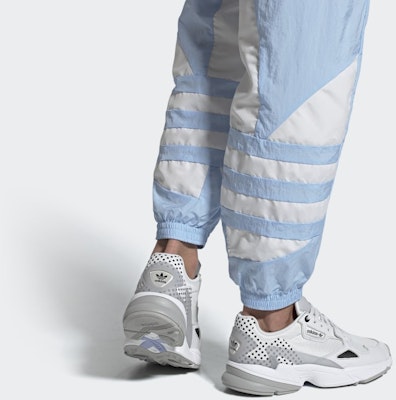 (W) adidas Falcon 'Putih Kristal Polka' EF4983 Details for (W) adidas Falcon 'Putih Kristal Polka' EF4983