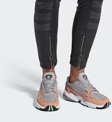 (Women) adidas Falcon 'Easy Orange' B28130 Sizing (Women) adidas Falcon 'Easy Orange' B28130