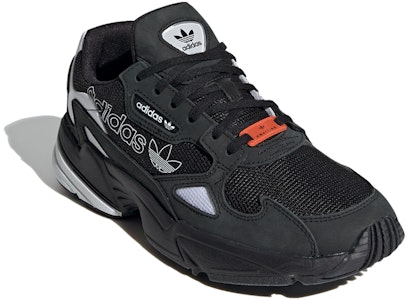 (W) アディダス Falcon K-POPパック (コアブラック) H69043 Lookbook (W) アディダス Falcon K-POPパック (コアブラック) H69043