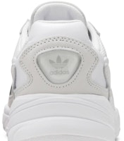 (W) 阿迪达斯 Falcon “全白” B28128 Sizing (W) 阿迪达斯 Falcon “全白” B28128