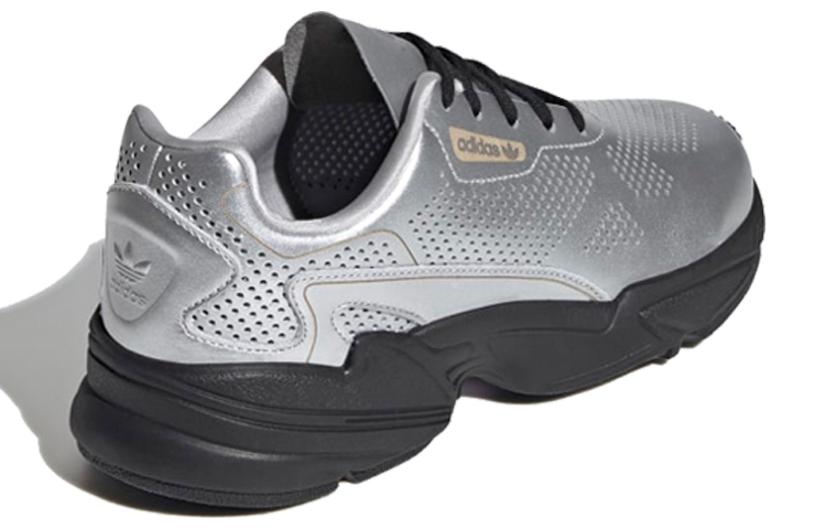 Lookbook (W) 아디다스 팔콘 올룩스 '실버 메탈릭' FV4491