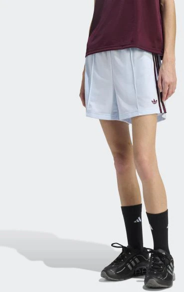 women-adidas-firebird-classic-short-pants-crystal-sky-maroon-kd-3670