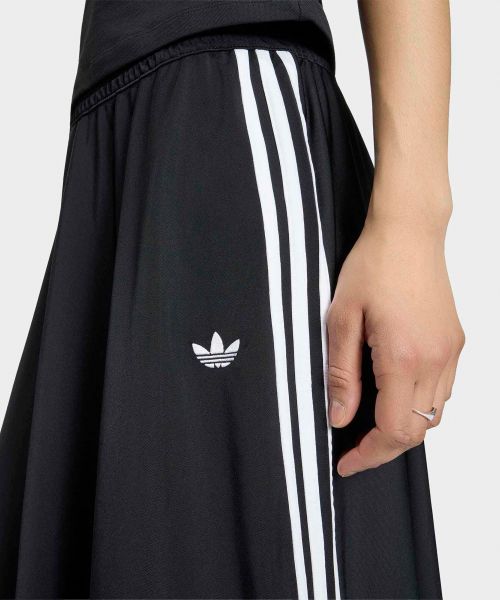 Lookbook (W) アディダス ファイヤーバード スカート - ブラック/ホワイト KR6663