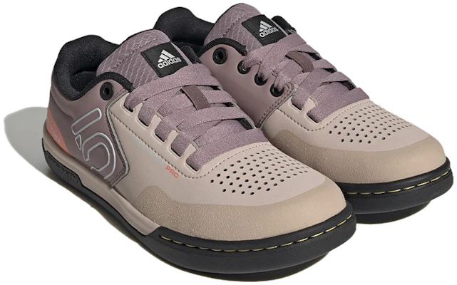 (W) adidas Five Ten Freerider Pro ''Wonder Taupe Grau'' HQ3483 Lookbook (W) adidas Five Ten Freerider Pro ''Wonder Taupe Grau'' HQ3483