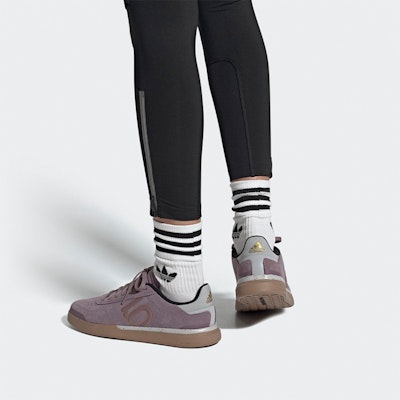 (W) 아디다스 파이브텐 슬루스 DLX '퍼플 골드 브라운' EF7185 Sizing (W) 아디다스 파이브텐 슬루스 DLX '퍼플 골드 브라운' EF7185