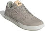 Lookbook (W) adidas Five Ten Sleuth Basikal Gunung 'Kelabu Putih' EG4619
