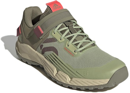 (W) adidas Five Ten Trailcross 'Orbit Green' Hijau GZ9842 Lookbook (W) adidas Five Ten Trailcross 'Orbit Green' Hijau GZ9842