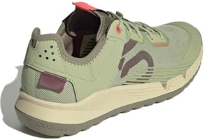 adidas Five Ten Trailcross Lt 針織 舒適 耐磨 騎行鞋 女款 Shop adidas Five Ten Trailcross Lt 針織 舒適 耐磨 騎行鞋 女款