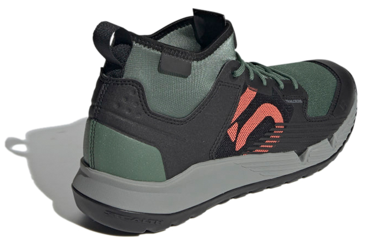Shop (W) adidas Five Ten Trailcross XT ''Grün Oxid Schwarz'' FX4448