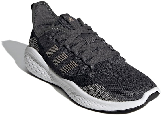 (W) アディダスFluidflow 2.0 "シャンパンブラック" FZ1977 Lookbook (W) アディダスFluidflow 2.0 "シャンパンブラック" FZ1977