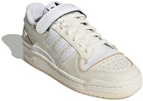 (W) adidas Forum 84 Low 'Putih Pudar' GY9457 Lookbook (W) adidas Forum 84 Low 'Putih Pudar' GY9457