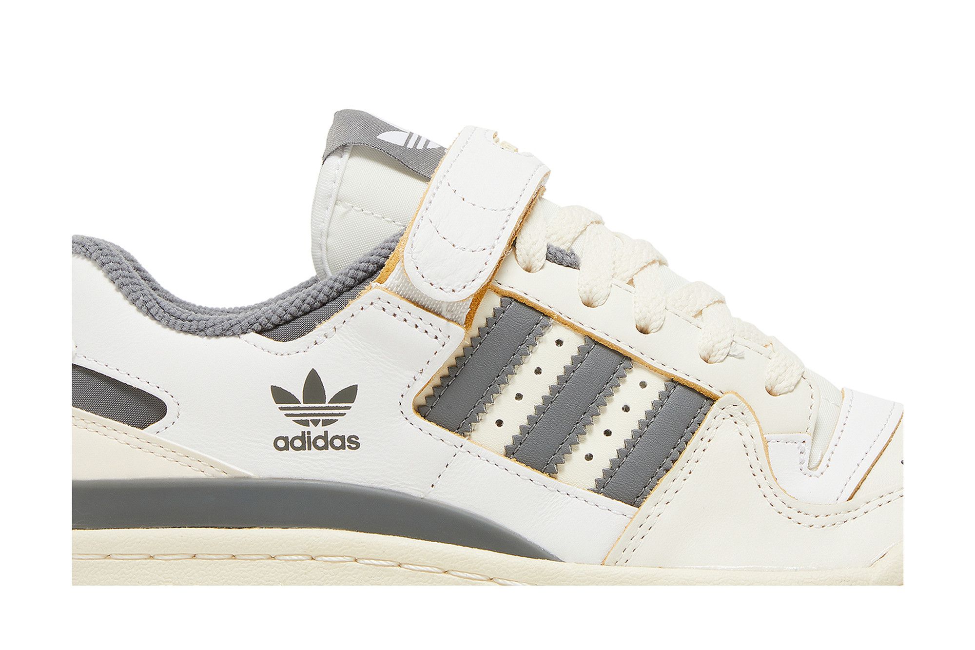 Lookbook (W) adidas Forum Low ''Off White Zilver Pebble'' HQ4374