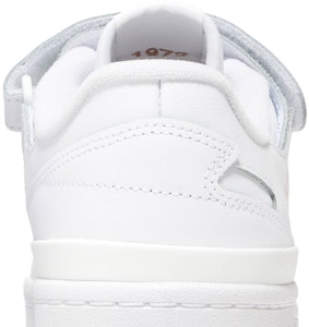(W) アディダス フォーラム LOW "白×ローズゴールド" HQ7105 Sizing (W) アディダス フォーラム LOW "白×ローズゴールド" HQ7105