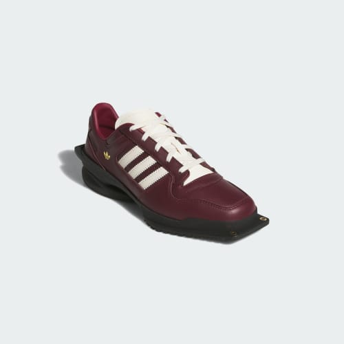 Shop (W) adidas Forum SQ Rosso Ombra/Bianco Crema/Nero Core KK1586