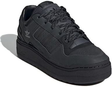 (W) adidas Forum XLG 'Carbon Matte Silver' Sepatu Pria Wanita Original IG8513 Lookbook (W) adidas Forum XLG 'Carbon Matte Silver' Sepatu Pria Wanita Original IG8513