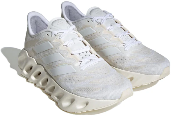 (W) ギャラクサランニング "シルバーコンフォート" (Gyarakusaranningu "Shirubā Konfōto") ID1789 Lookbook (W) ギャラクサランニング "シルバーコンフォート" (Gyarakusaranningu "Shirubā Konfōto") ID1789