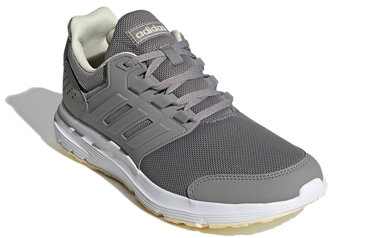 Lookbook (W) adidas Galaxy 4 Abu-Abu EG8379