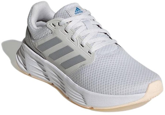 (W) adidas Galaxy 6 'Kelabu Pantas Oren' GW4133 Lookbook (W) adidas Galaxy 6 'Kelabu Pantas Oren' GW4133