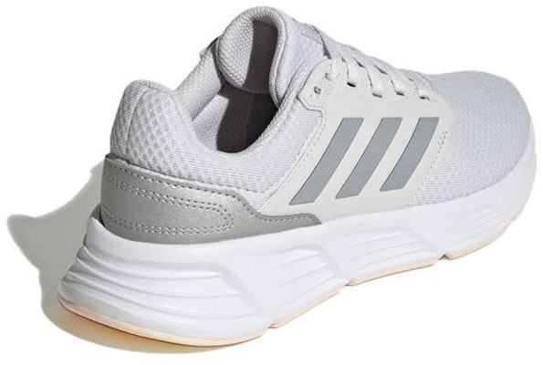 (W) adidas Galaxy 6 'Kelabu Pantas Oren' GW4133 Shop (W) adidas Galaxy 6 'Kelabu Pantas Oren' GW4133