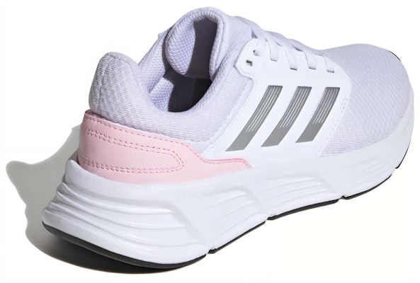 (W) adidas Galaxy 6 'Putih Jernih Merah Jambu' IE8150 Lookbook (W) adidas Galaxy 6 'Putih Jernih Merah Jambu' IE8150