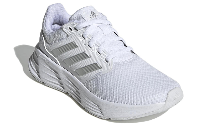 Lookbook (W) adidas Galaxy 6 ''Weiß Silber'' GW4130