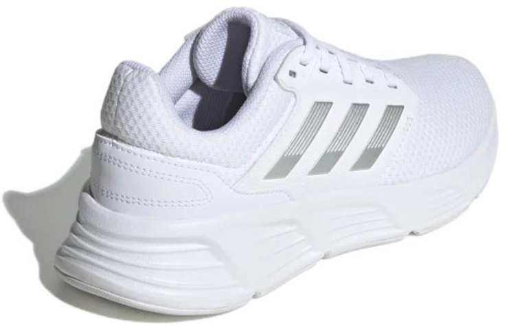 Shop (W) adidas Galaxy 6 ''Weiß Silber'' GW4130