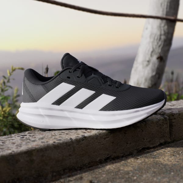 Shop (W) adidas Galaxy 7 ''Nero Bianco Carbonio'' ID8765