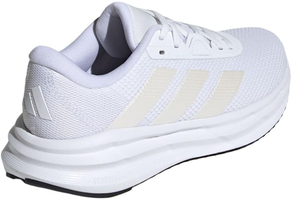 (Women) adidas Galaxy 7 'White Metallic Black' IH3662 Lookbook (Women) adidas Galaxy 7 'White Metallic Black' IH3662