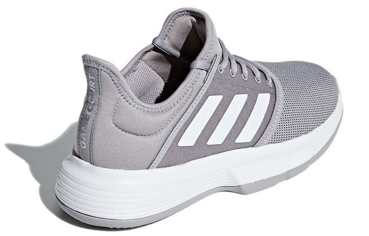 Lookbook adidas GameCourt 女款 灰白色
