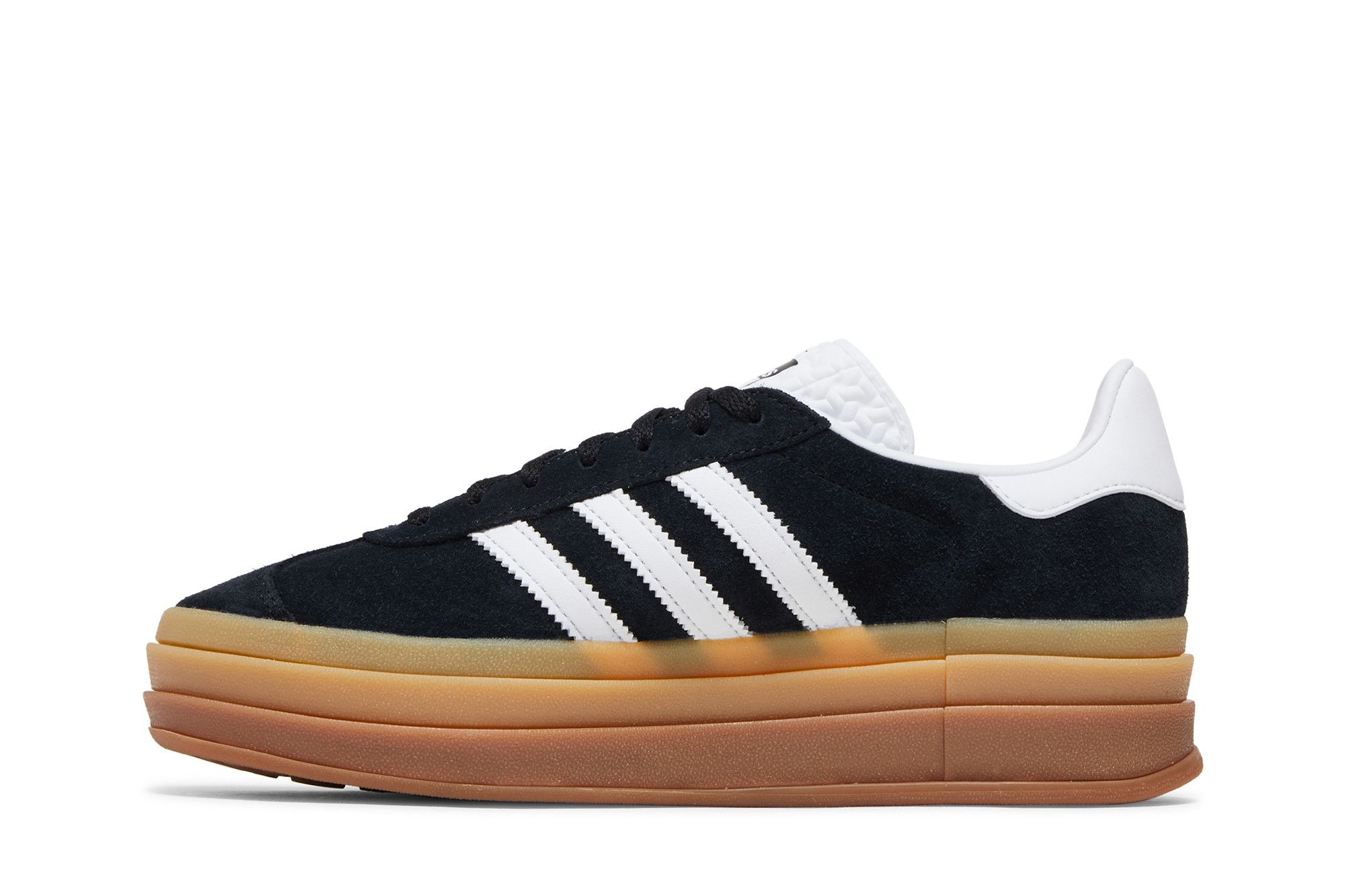 Shop （女性）adidas Gazelle Bold '黑膠' IE0876
