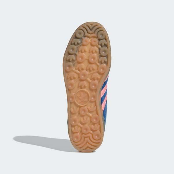 Shop (W) adidas Gazelle 室內鞋「半藍」 IG6785