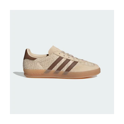 (W) Adidas Gazelle Indoor Sneakers Sand Strata/Preloved Brown/Gum