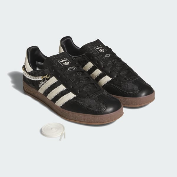 Sizing (W) Adidas Gazelle Indoor W Hitam/Krim Putih/Hitam Core HQ2624