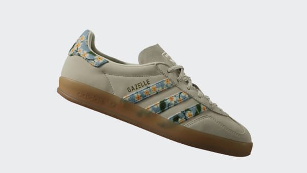 Lookbook (Women) Adidas Gazelle Indoor x Liberty London Cream White/Gold Metallic/Tactile Blue JR3601