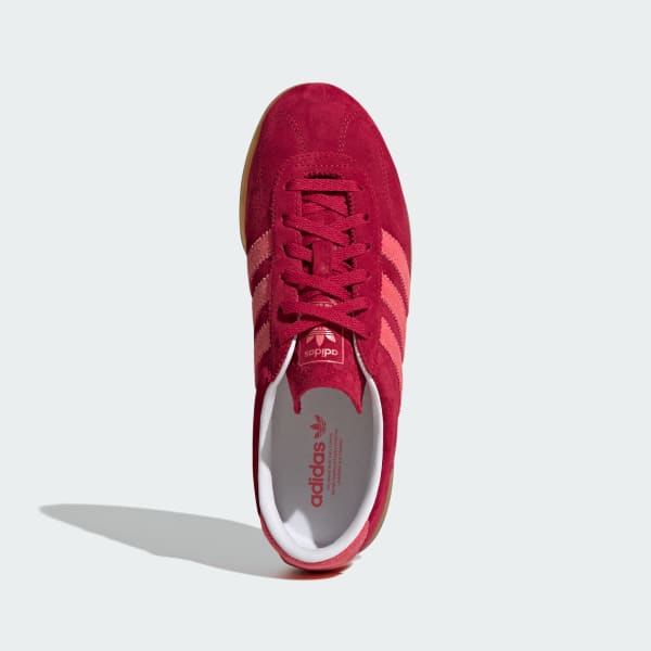 Shop (W) 阿迪达斯Gazelle Lo Pro低帮运动鞋胜利红/胶底/胶底 IH6944