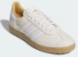 Shop 阿迪达斯 Gazelle Luxe 无钉高尔夫鞋 白色/云白/棕色 JI4156