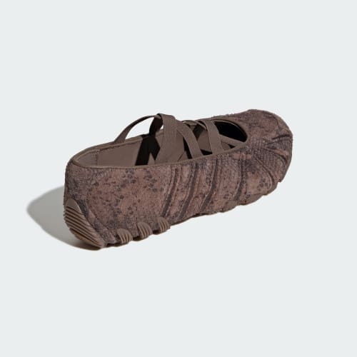 Purchase (W) adidas Ghost Sprint Ballet Earth Strata/Earth Strata/Gum Wanita KI0436