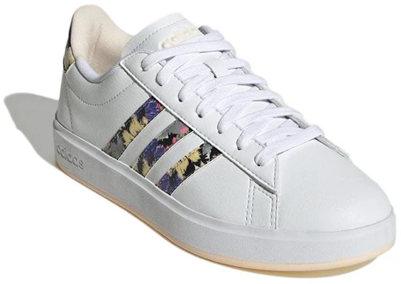 (W) adidas Grand Court 2.0 ''Weiß Floral'' GW7112 Lookbook (W) adidas Grand Court 2.0 ''Weiß Floral'' GW7112
