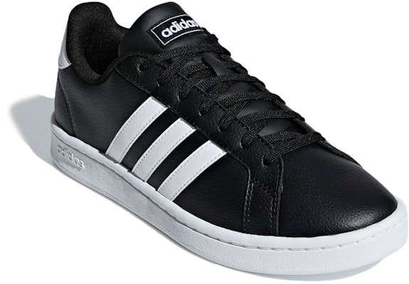 (W) アディダス グランドコート コアブラック F36484 Lookbook (W) アディダス グランドコート コアブラック F36484