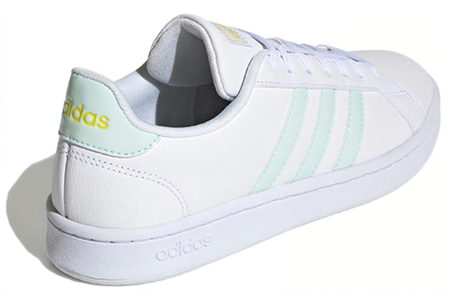 Shop (W) adidas Grand Court 'Putih Dash Hijau' EG7643