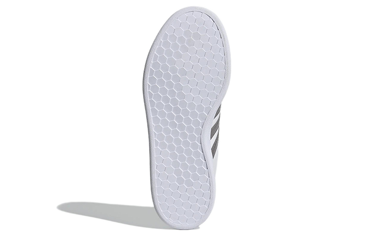 Details for (W) アディダス グランドコート 白/グレー FY8931