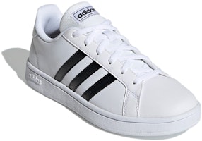 (W) adidas Grand Court Base 'Cloud White' Putih Awan EE7968 Lookbook (W) adidas Grand Court Base 'Cloud White' Putih Awan EE7968