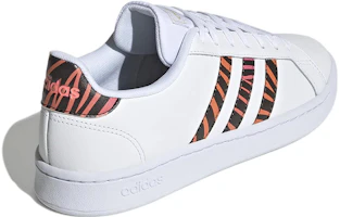 Shop adidas neo Grand Court Base 舒適耐磨休閒板鞋 女款 白黑紅