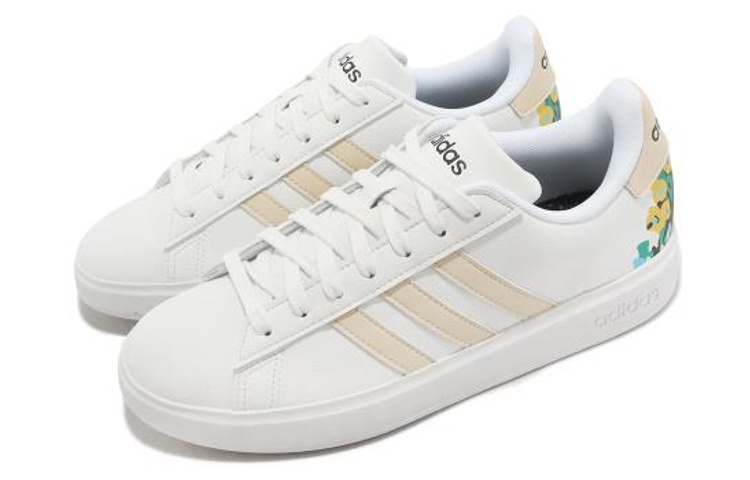 Lookbook (W) adidas Grand Court Cloudfoam ''Floral Heel'' Dames Sneakers. HP6623