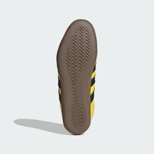 Lookbook (W) Zapatillas adidas Grand Court Lo Amarillo/Negro/Goma. JQ9693