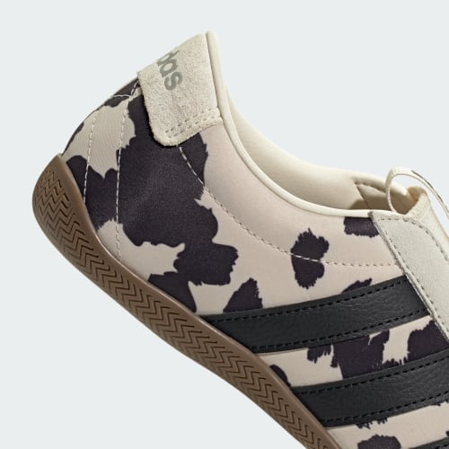 Sizing (W) adidas Grand Court 低筒懶人鞋 白/黑/金屬灰 KI2758