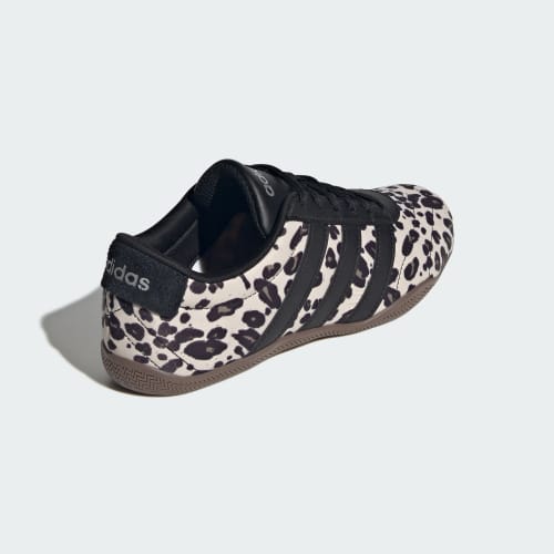 Purchase (Women) adidas Grand Court Low Sneakers Crystal Linen/Core Black/Khaki Six KI2717